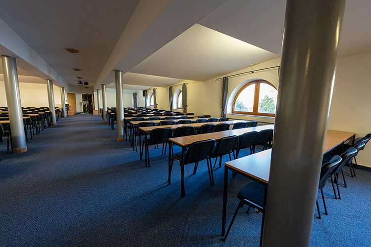 Velká školící místnost